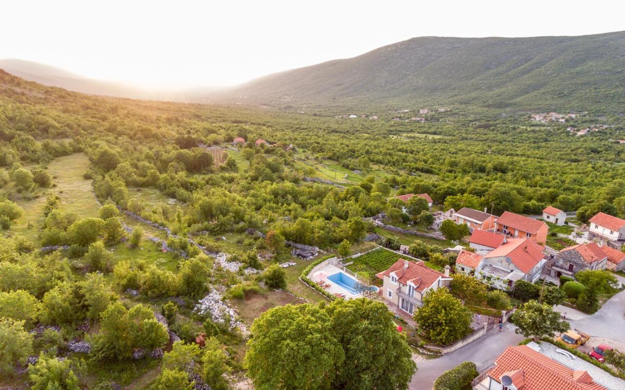 Holiday Home Memories And Joy Imotski Exteriör bild
