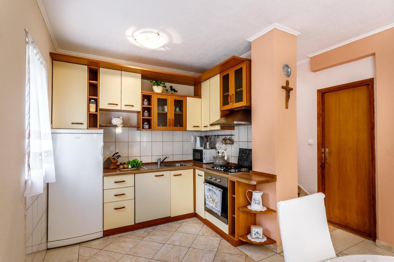 Holiday Home Memories And Joy Imotski Exteriör bild