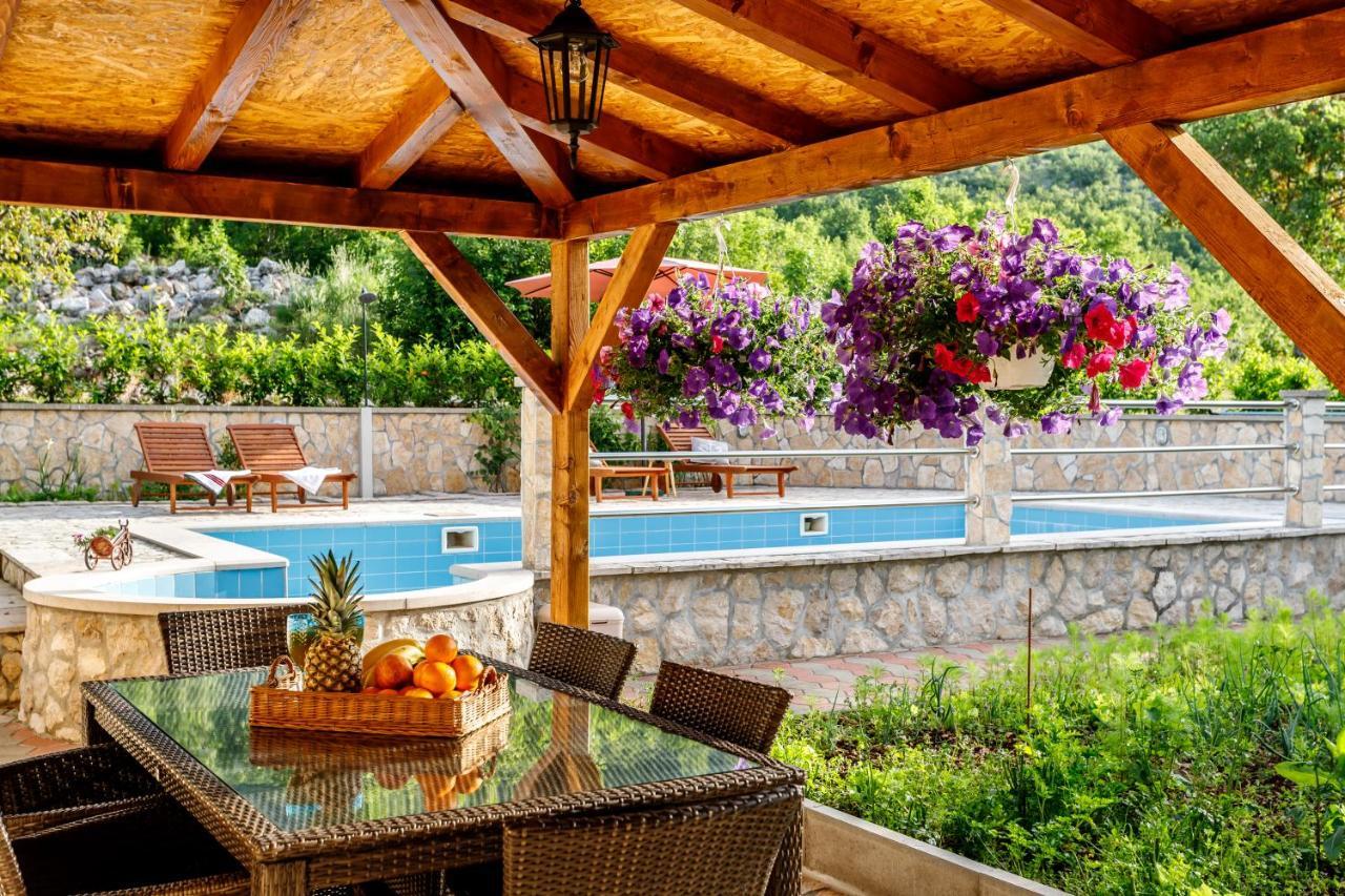 Holiday Home Memories And Joy Imotski Exteriör bild