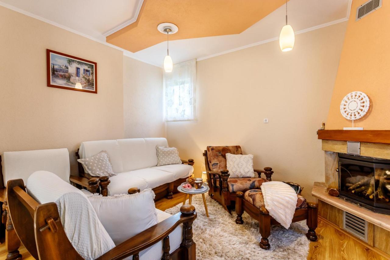 Holiday Home Memories And Joy Imotski Exteriör bild
