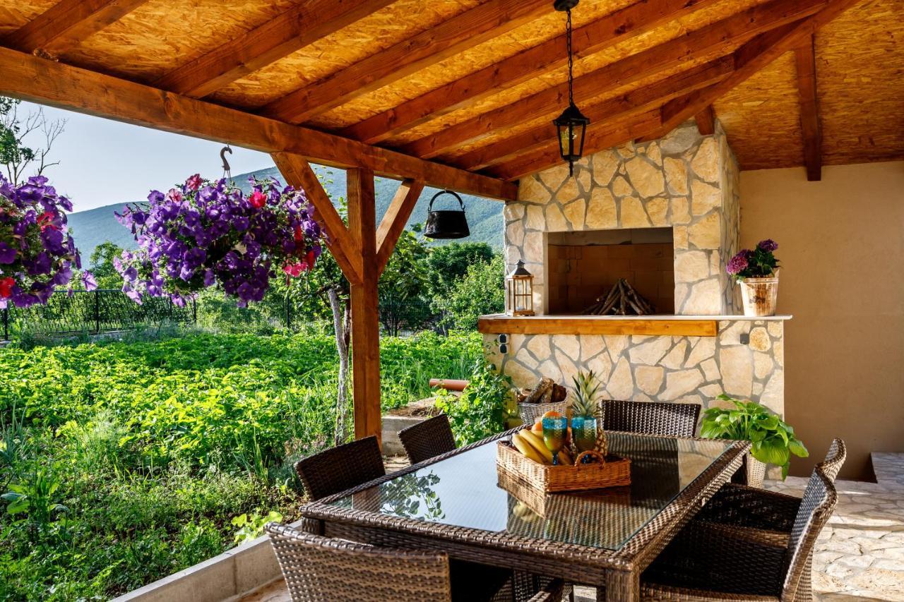 Holiday Home Memories And Joy Imotski Exteriör bild