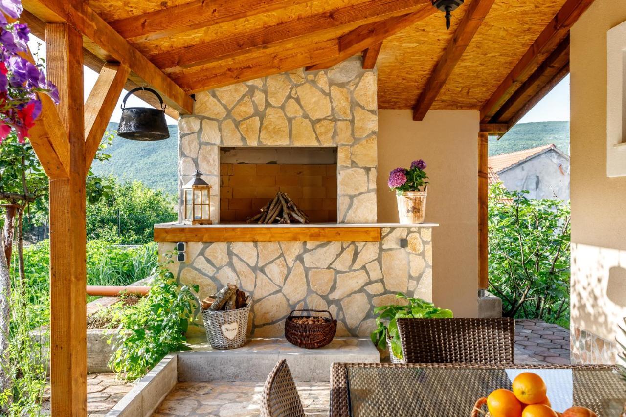 Holiday Home Memories And Joy Imotski Exteriör bild