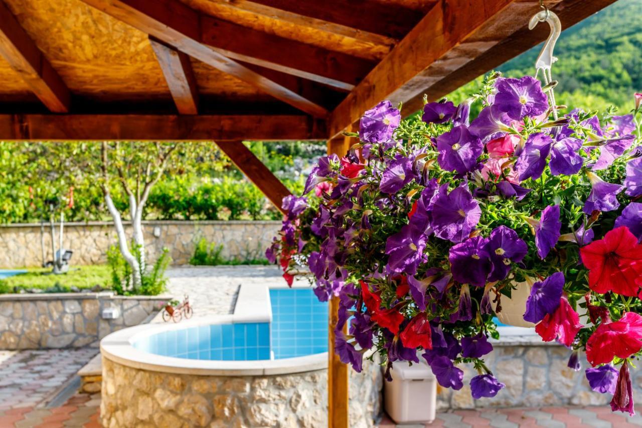 Holiday Home Memories And Joy Imotski Exteriör bild